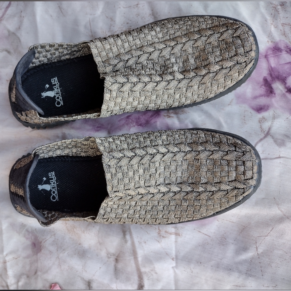 Corkys Joann Womens Slip On Woven Metallic Pewter Loafers Shoes Size 7